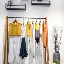  海安縣冬建工藝品編織廠 主營(yíng) 勾針衣,棒針衣,勾針玩