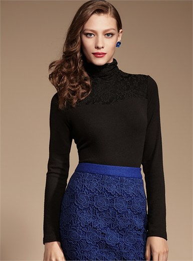 浪漫薔薇花蕾絲半高領(lǐng)親膚磨毛針織t恤